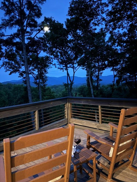 254 Leatherwood Mountain Road