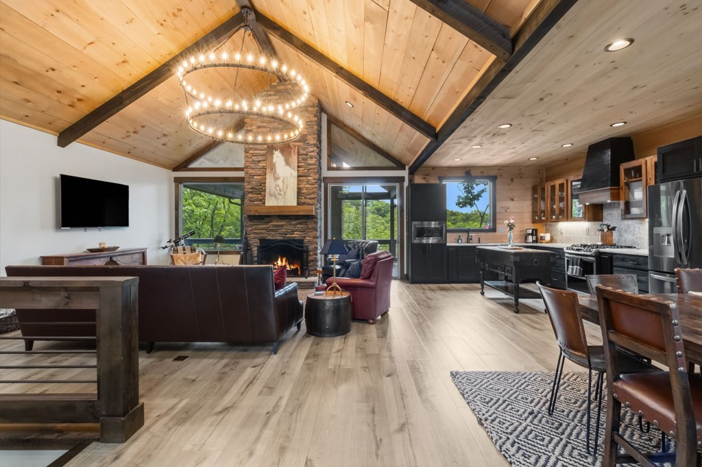254 Leatherwood Mountain Road