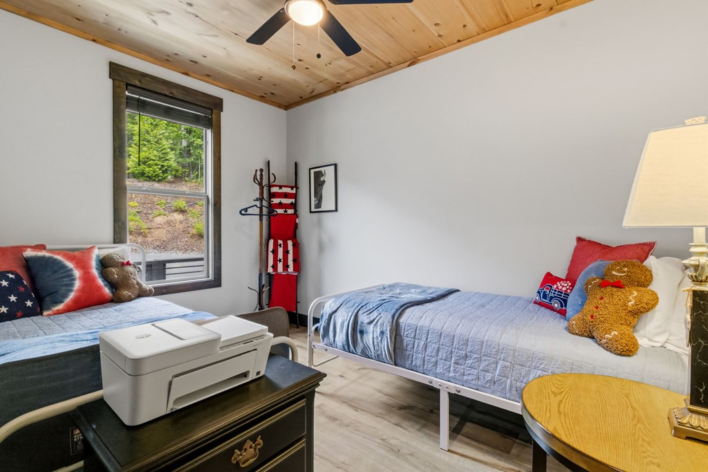 254 Leatherwood Mountain Road