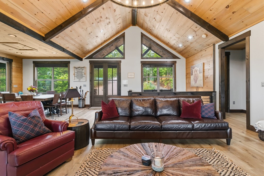 254 Leatherwood Mountain Road