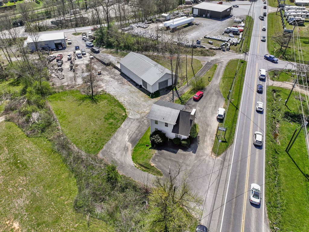 243 S Old Highway 5