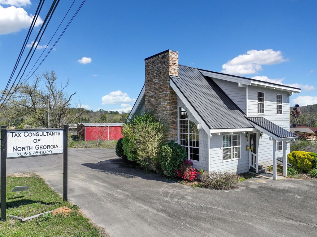 243 S Old Highway 5