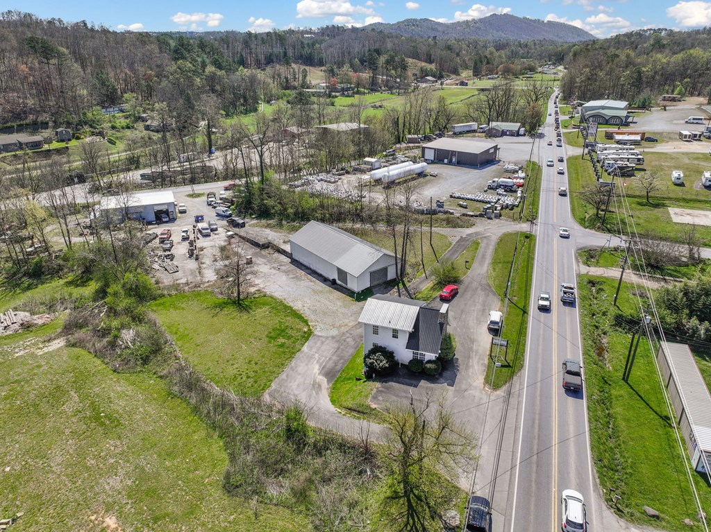 243 S Old Highway 5