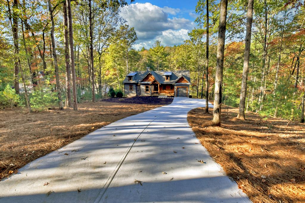 382 Pocaset Drive