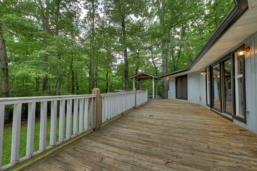 1076 Riverview Drive