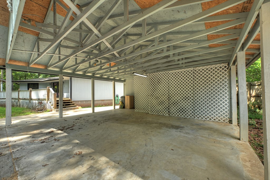 1076 Riverview Drive