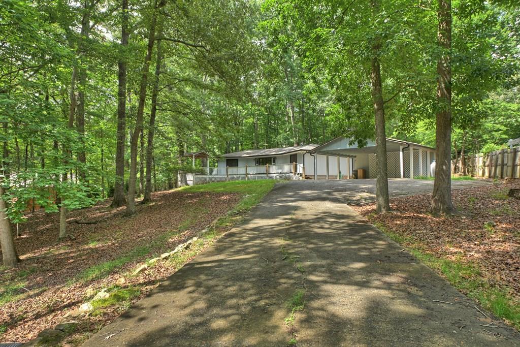 1076 Riverview Drive