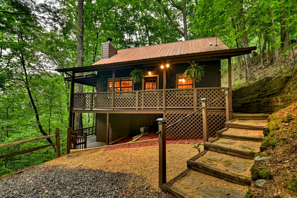 415 Walnut Mountain Road