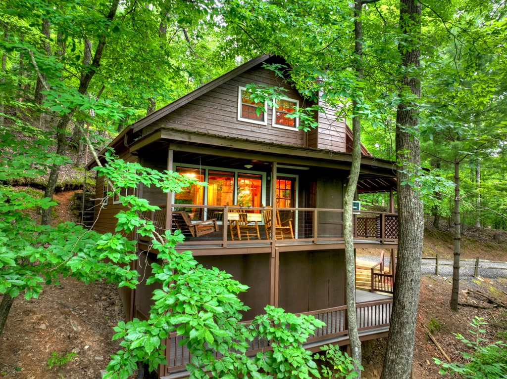 415 Walnut Mountain Road