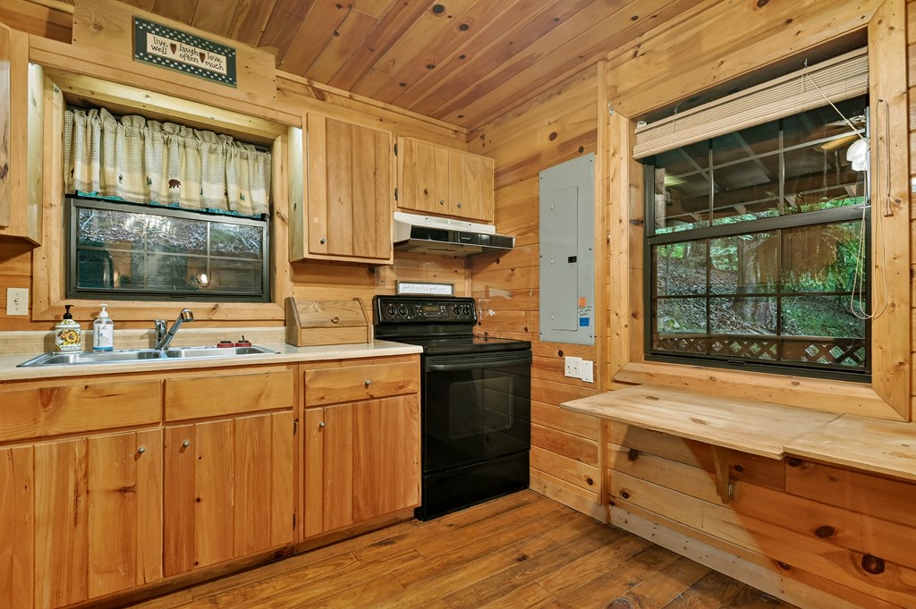 415 Walnut Mountain Road