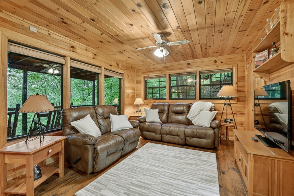 415 Walnut Mountain Road