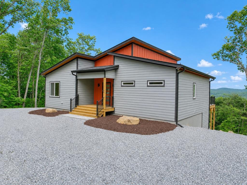 156 Sky High Drive