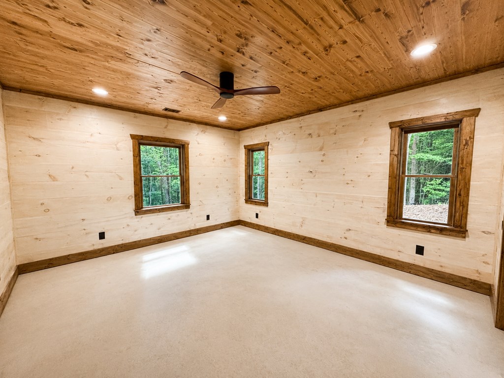 340 Old Aska Road S
