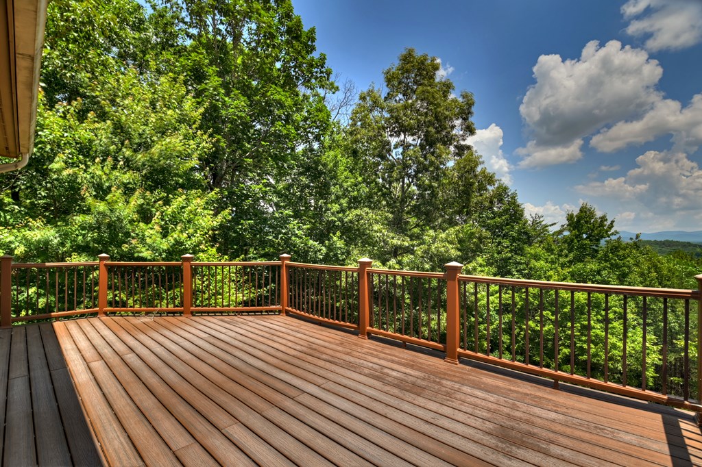 762 Pettit Ridge Road