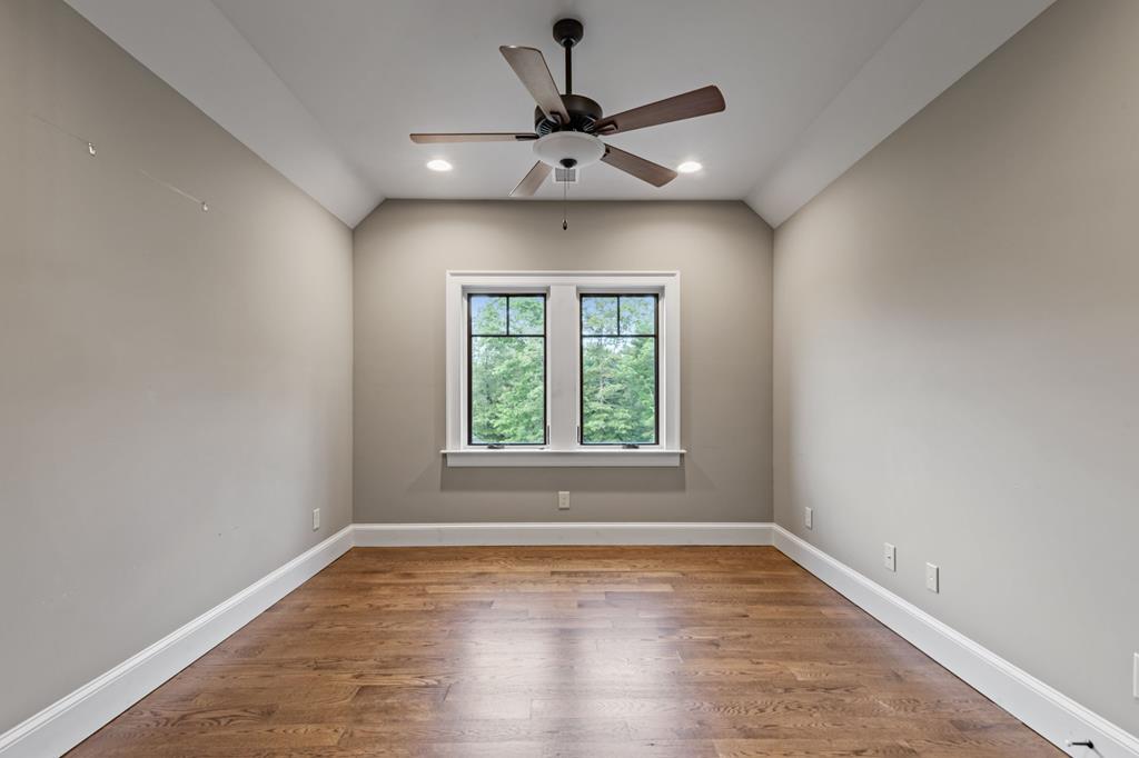 290 Old Anderson Creek