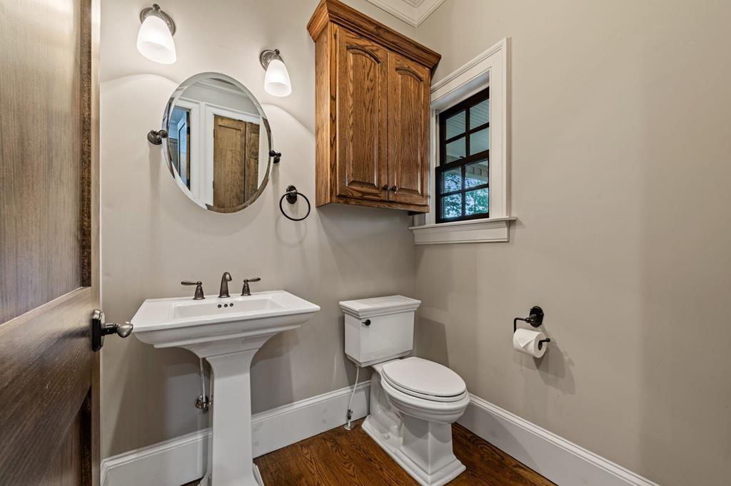 290 Old Anderson Creek