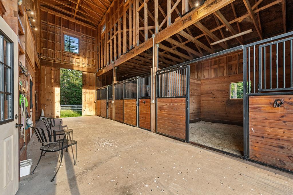 290 Old Anderson Creek