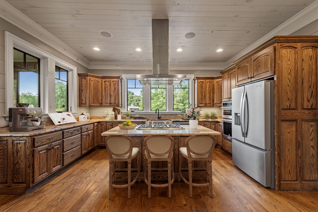 290 Old Anderson Creek