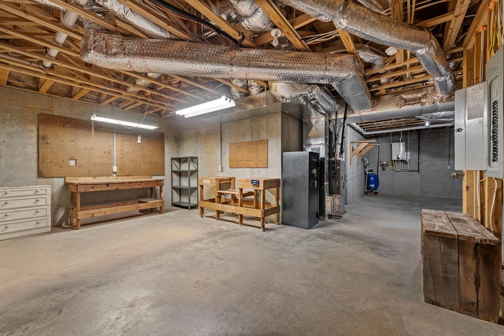 290 Old Anderson Creek