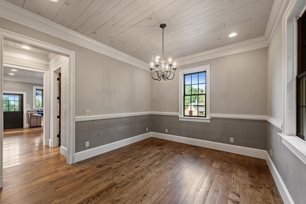 290 Old Anderson Creek