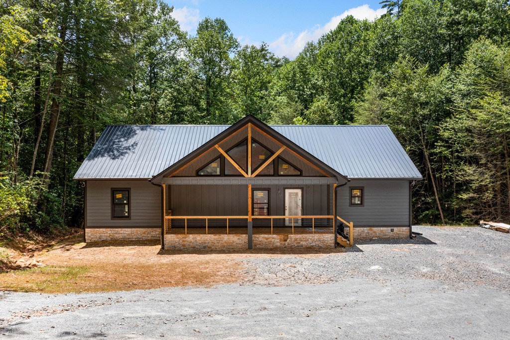 641 Bryant Farm Lane