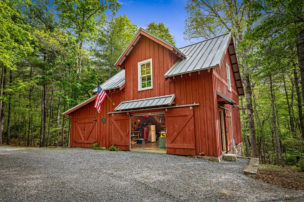 245 Old Anderson Creek