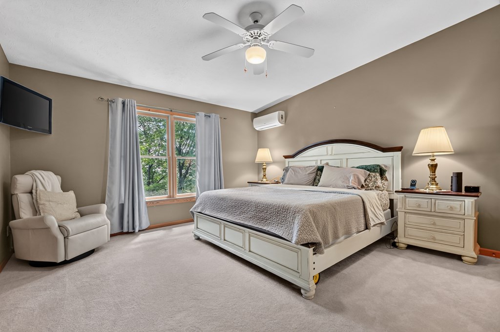 388 Walnut Ridge