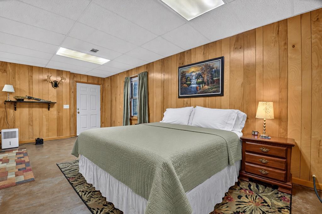 388 Walnut Ridge