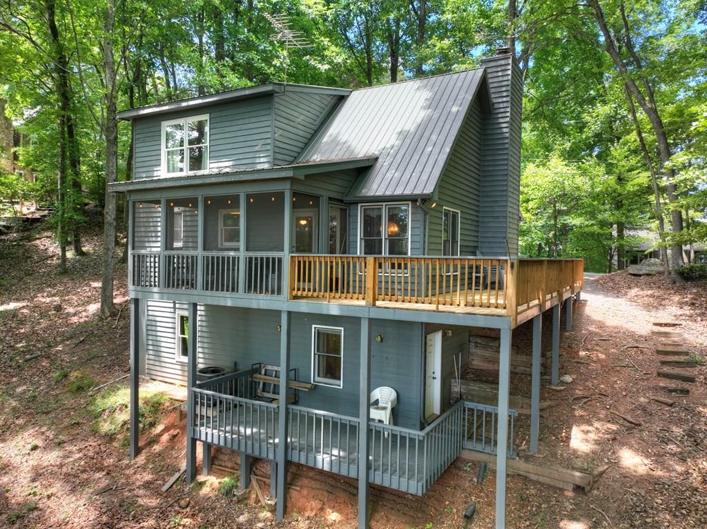 388 Walnut Ridge