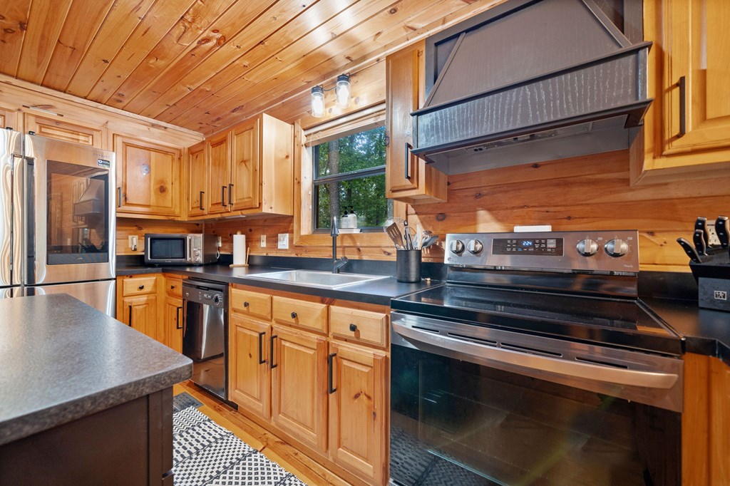 295 Vista Chalet Drive