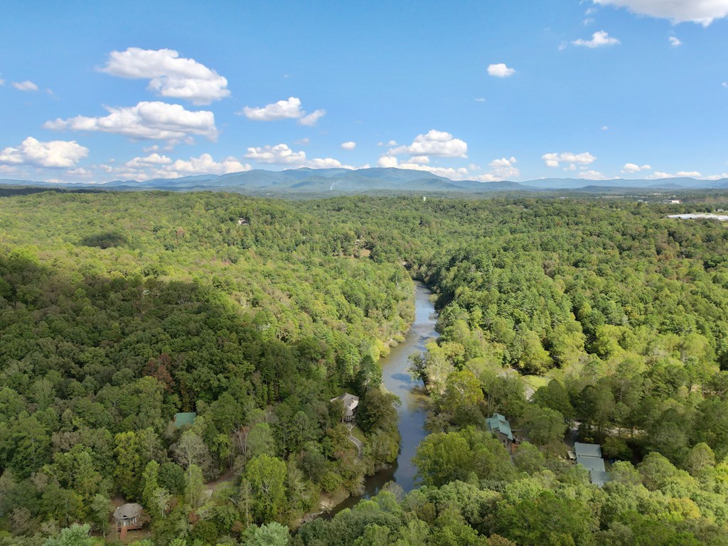 295 Vista Chalet Drive