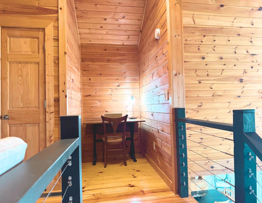 295 Vista Chalet Drive