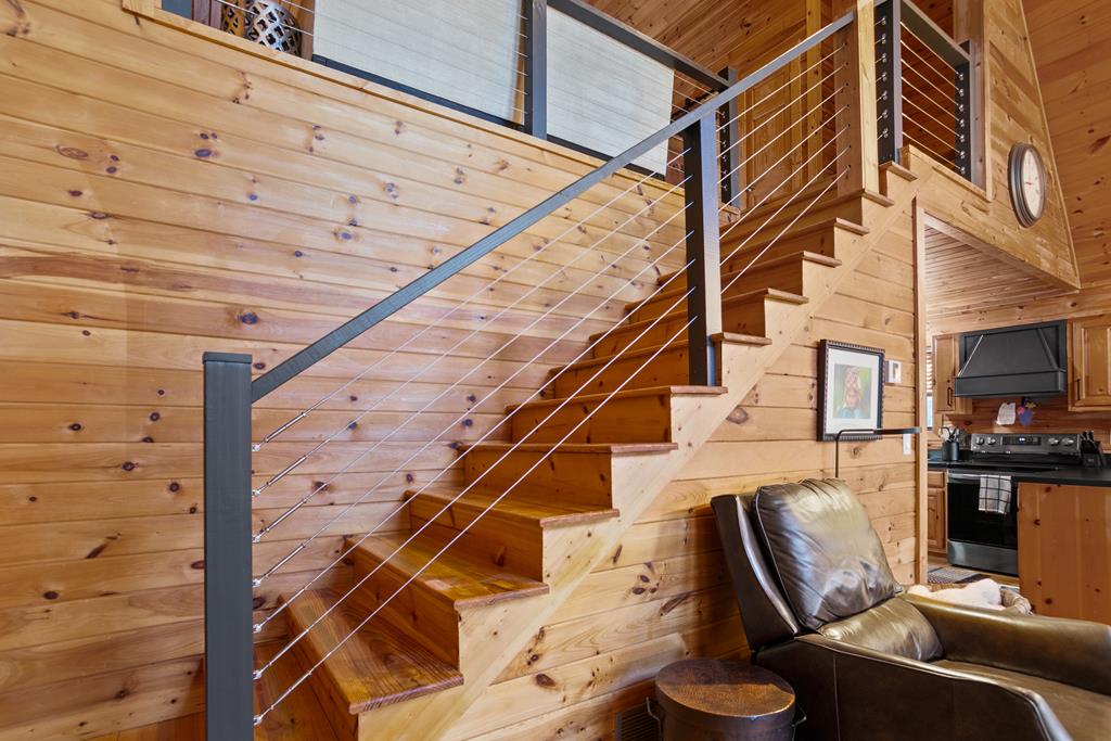 295 Vista Chalet Drive