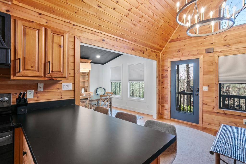 295 Vista Chalet Drive