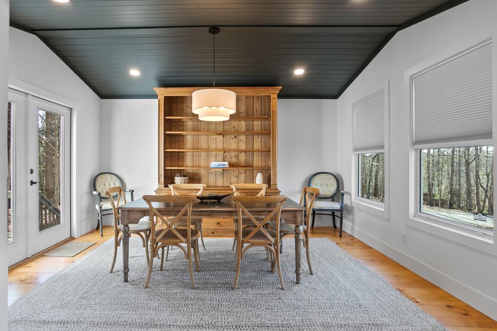 295 Vista Chalet Drive