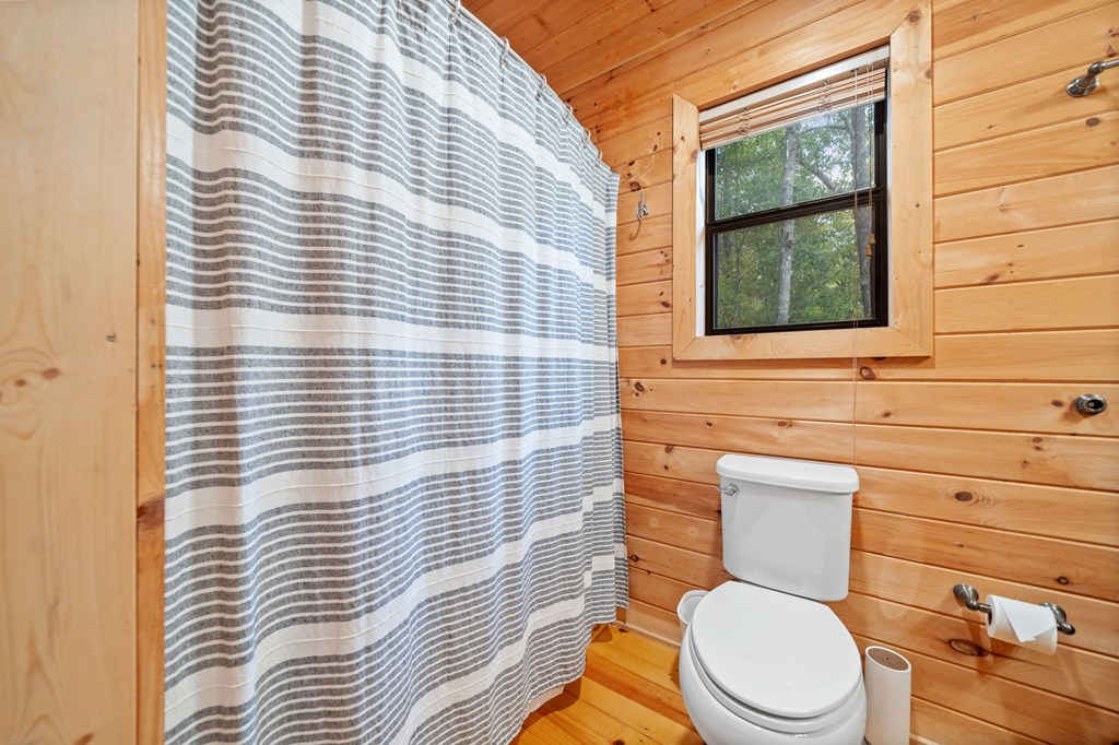 295 Vista Chalet Drive