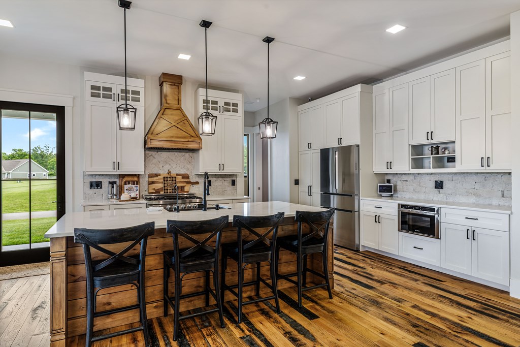 24 Farmland Ct