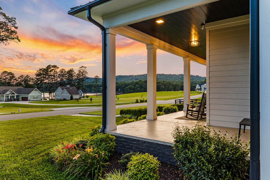 24 Farmland Ct
