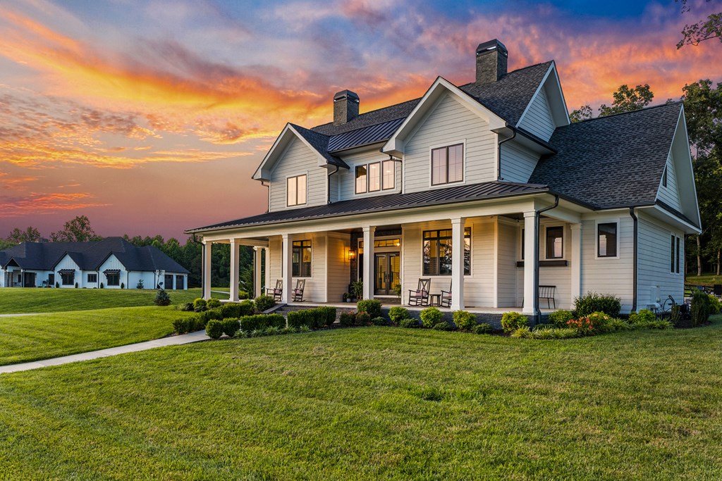 24 Farmland Ct