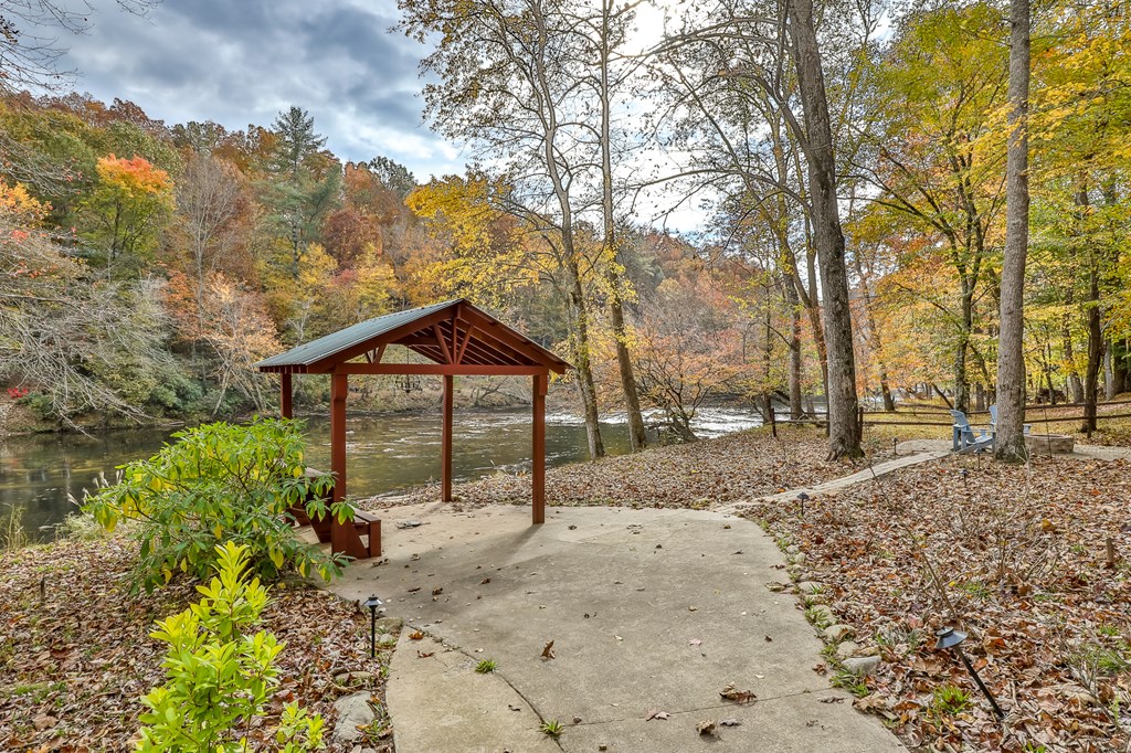 178 Novena Court