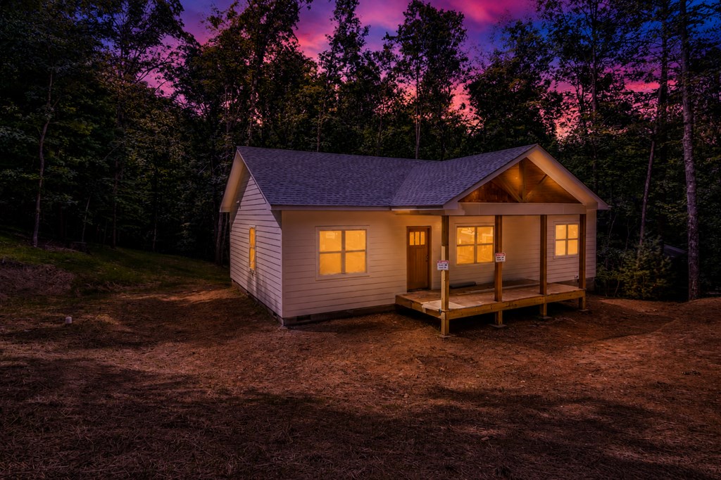 209 Pinecrest Court