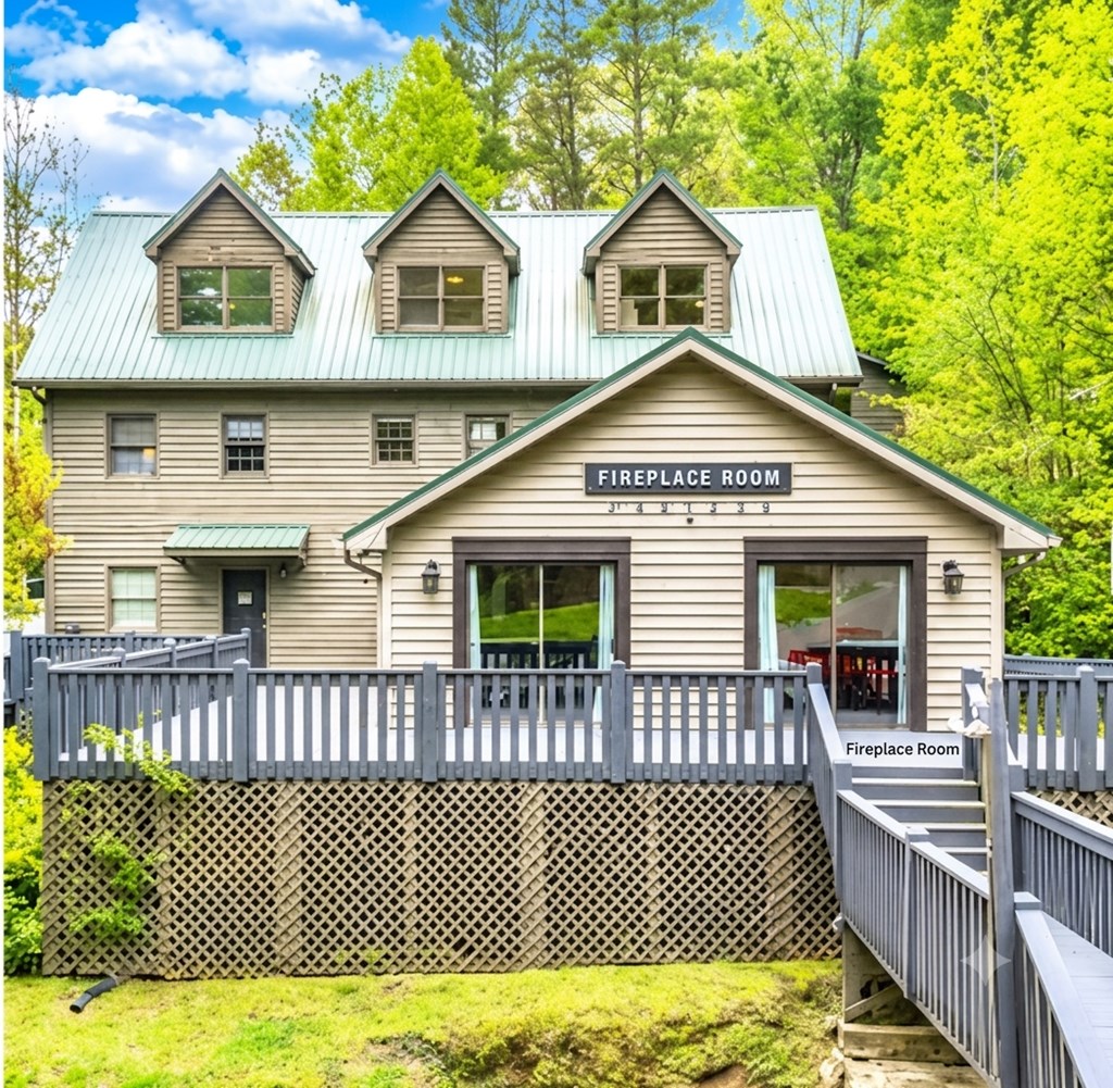 209 Pinecrest Court