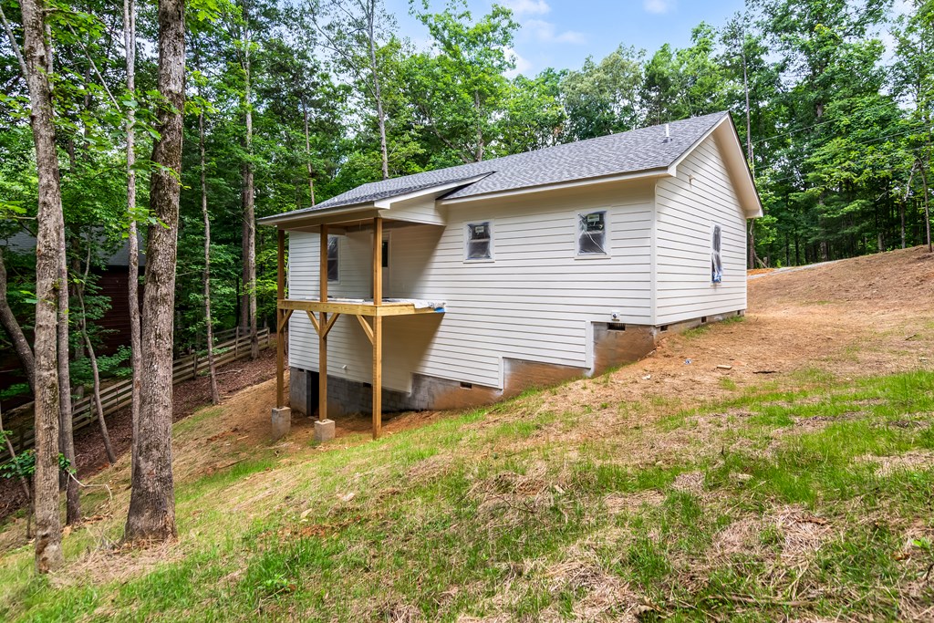 209 Pinecrest Court