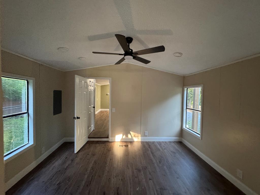 2637 Old Grade Road