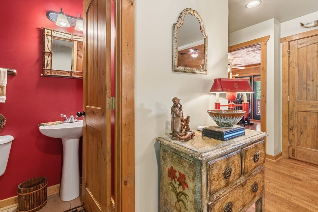 175 Leisure Drive