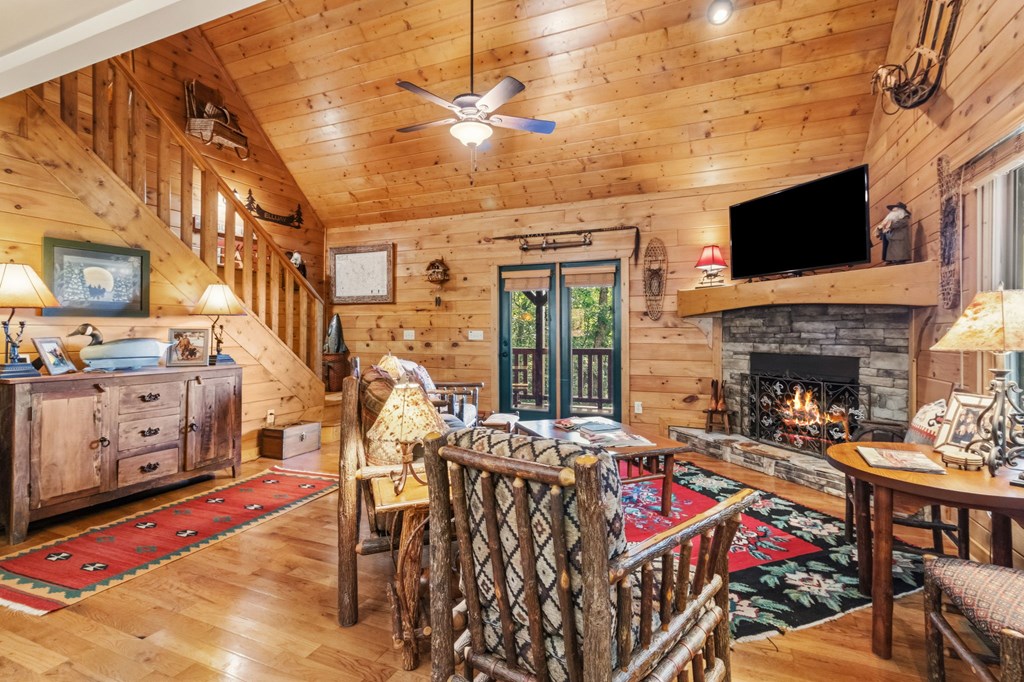 175 Leisure Drive