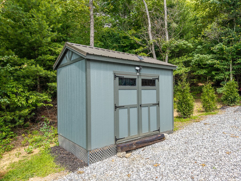 396 Greenfield Road