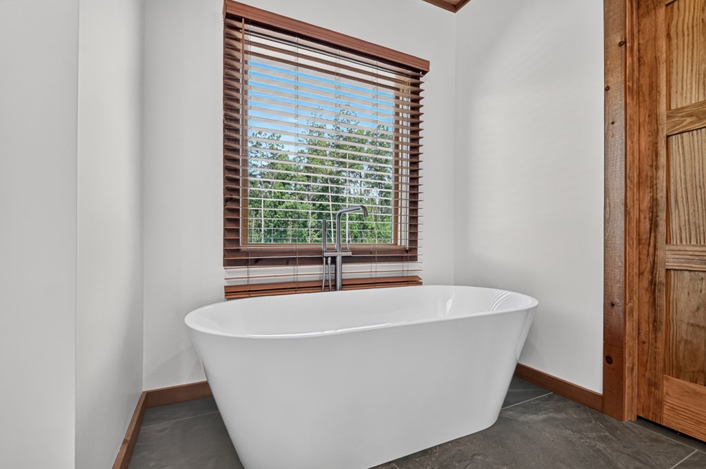279 Shallow Water Trail
