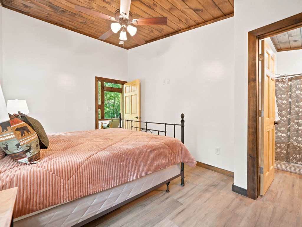 202 Jonquil Lane