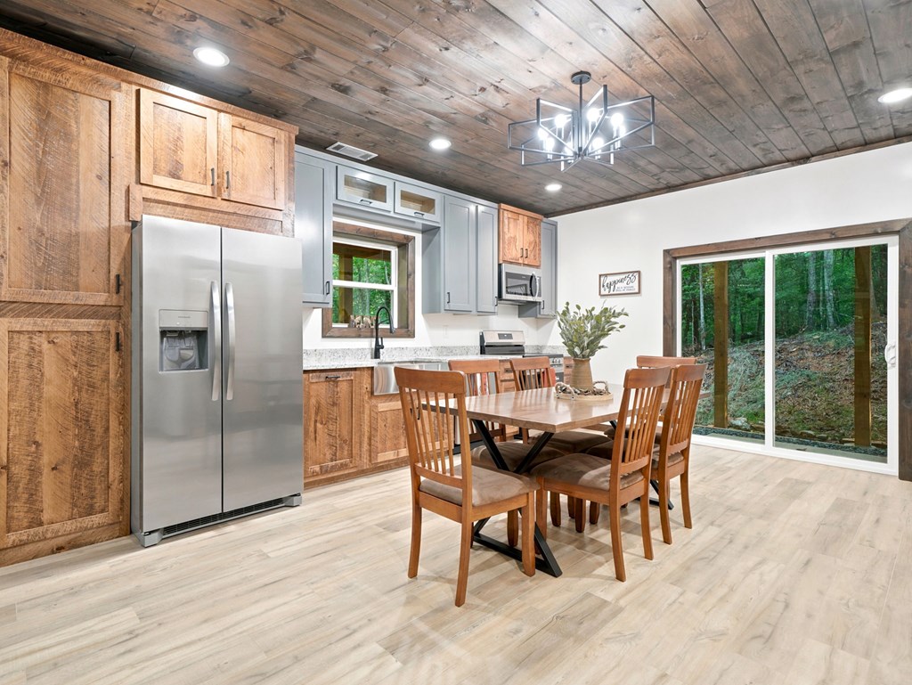 202 Jonquil Lane